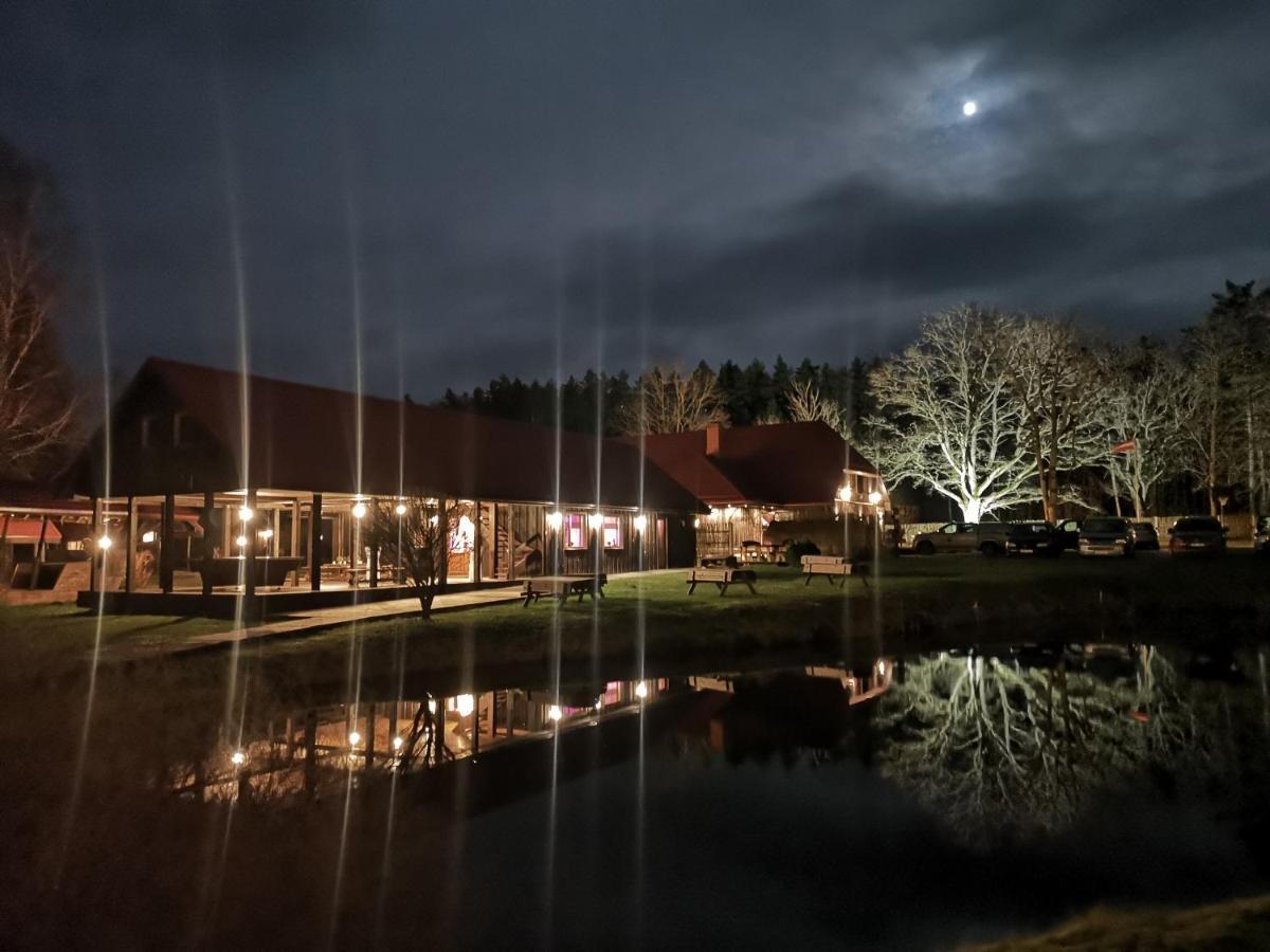 Viesu Nams Vecmuiza Hotel Tuja Exterior photo